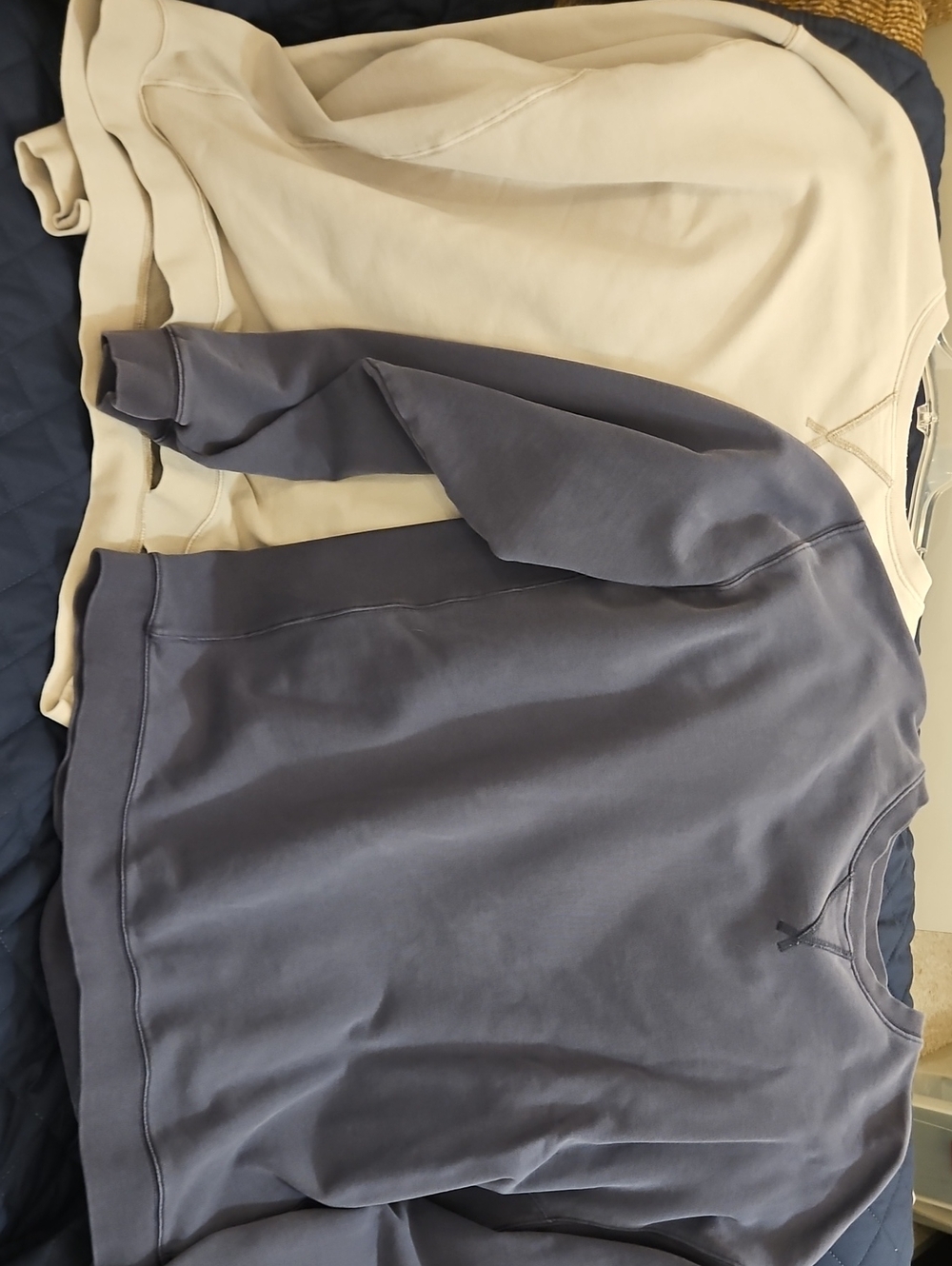 Kith XXL Sweatshirts (2) Navy and Cream - Damaged